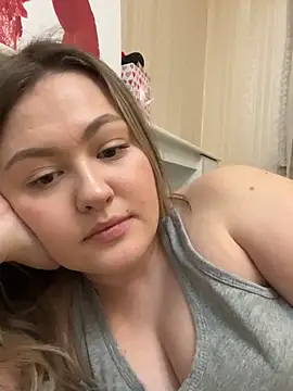 SunshineEmma online show from March 1, 6:10 pm