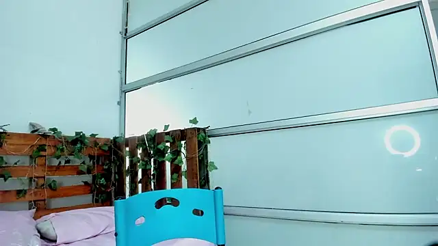 cris dulce online show from March 26, 10:15 pm