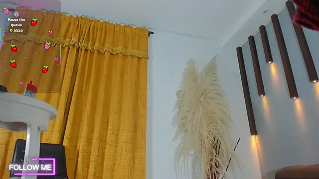 Miss Angel0 online show from December 21, 10:33 am