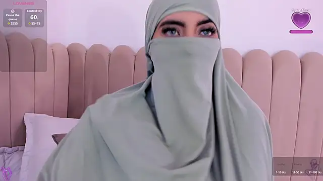 Jasmin hamdan online show from November 7, 6:41 pm