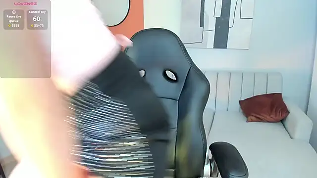 marie bass online show from October 8, 11:41 am