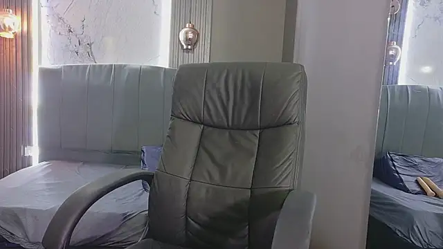 Vanessa 7  online show from March 25, 11:11 pm