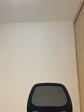 LauraCatalina online show from September 15, 10:59 am