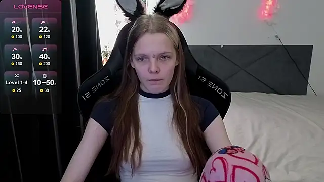 Luna Navy online show from September 13, 9:42 am