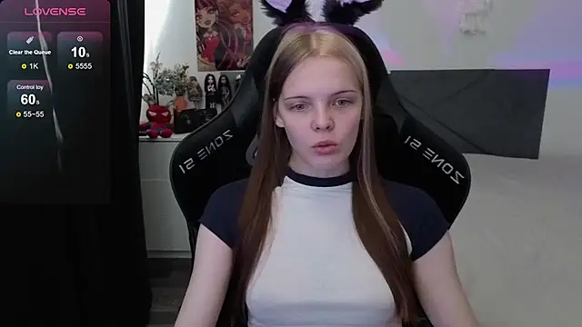 Luna Navy online show from September 14, 9:30 am