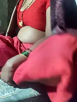 POOJACOUPLE online show from November 25, 7:03 pm