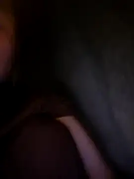 mo4mh online show from March 29, 1:44 pm