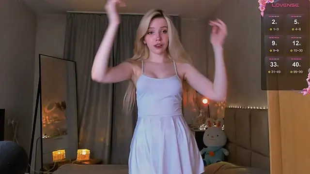 peachii meow online show from October 2, 2:57 pm