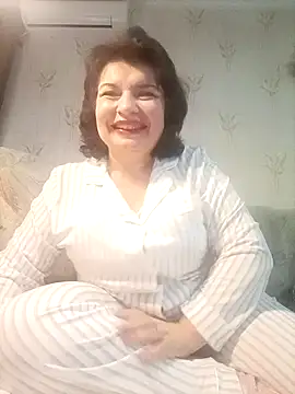 LedyNika online show from December 5, 7:10 pm