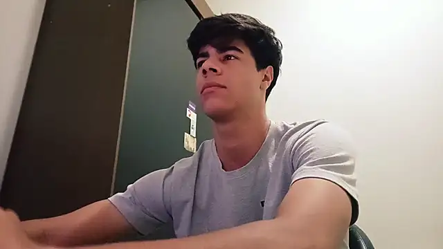 Snapshot of ThbxToyou chatting on October 28, 11:07 pm ThbxToyou online show from October 28, 11:07 pm