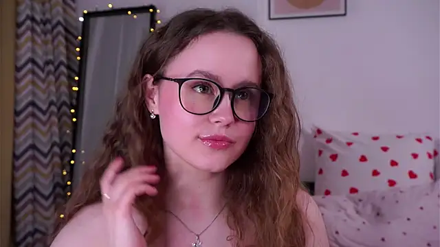 SusannaScholler online show from April 2, 10:29 pm