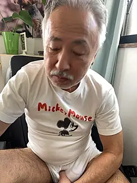 gholly2007 online show from October 6, 2:09 am