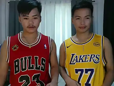 hot emman online show from October 9, 5:16 am