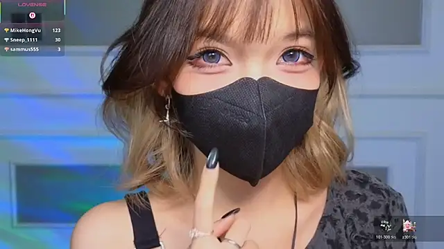      Panda      online show from April 2, 6:05 pm