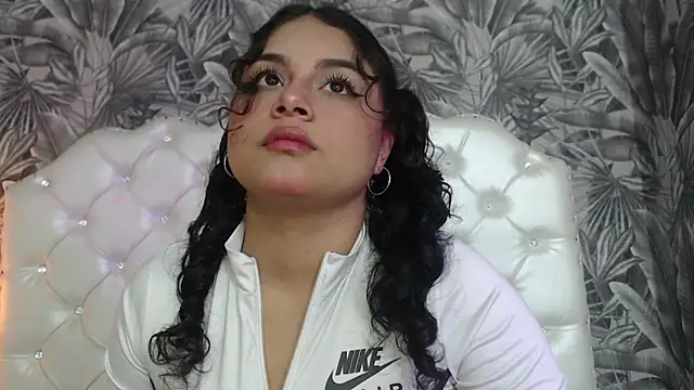 RylieRoss online show from December 2, 12:21 pm