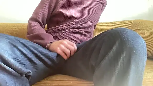 Snapshot of Jasperfuck chatting on September 30, 10:42 am Jasperfuck online show from September 30, 10:42 am