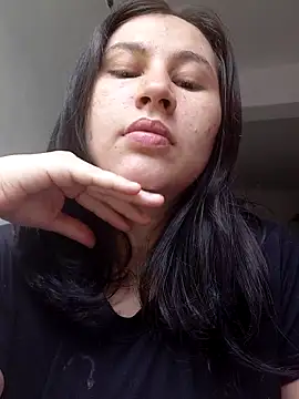 Snapshot of victoriadaniela chatting on March 13, 8:48 pm victoriadaniela online show from March 13, 8:48 pm