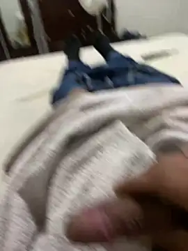 Snapshot of NiceAssent chatting on March 19, 2:37 am NiceAssent online show from March 19, 2:37 am