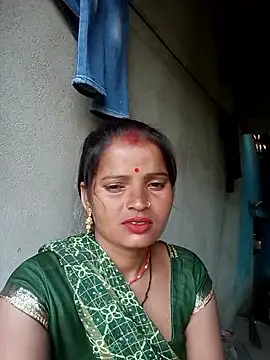 Snapshot of Neelamt12 chatting on September 11, 1:17 am Neelamt12 online show from September 11, 1:17 am