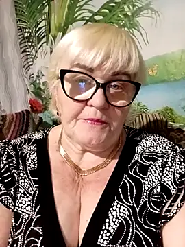VioletSweet5566 online show from May 10, 6:57 pm