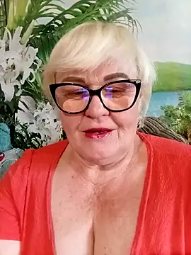 VioletSweet5566 online show from May 25, 2:12 pm