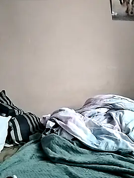 HardCouple33 online show from February 24, 7:06 am