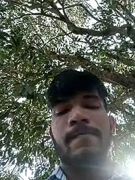 Snapshot of sanu_local chatting on November 4, 8:13 am sanu local online show from November 4, 8:13 am