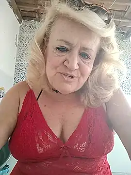 Belladama61 online show from January 18, 10:30 am