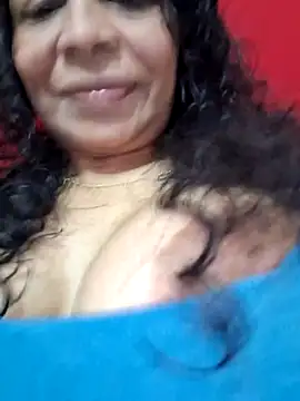 Snapshot of floresblancas chatting on July 15, 12:43 pm floresblancas online show from July 15, 12:43 pm