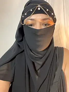 Amyraa  online show from November 14, 12:15 pm