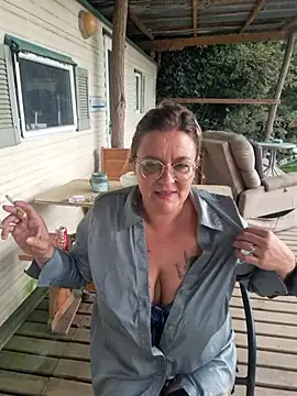 Snapshot of Misspapillon1840 chatting on September 16, 6:47 am Misspapillon1840 online show from September 16, 6:47 am