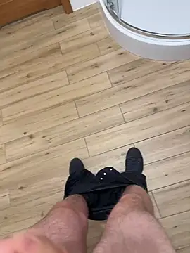 cumshot foryou online show from December 13, 9:31 pm