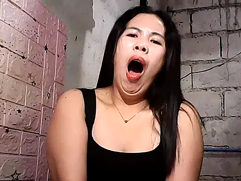 pinaysinglemommm online show from February 23, 8:50 pm