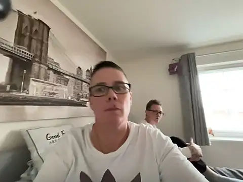 voluptuous-minx online show from February 15, 3:31 pm