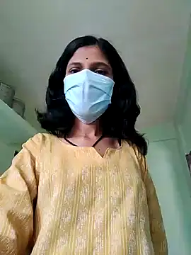 Shivani2002 online show from March 21, 5:23 am