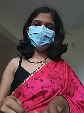 Shivani2002 online show from July 1, 8:27 am