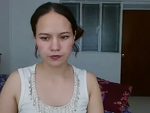 yarafuckass online show from May 29, 4:16 pm