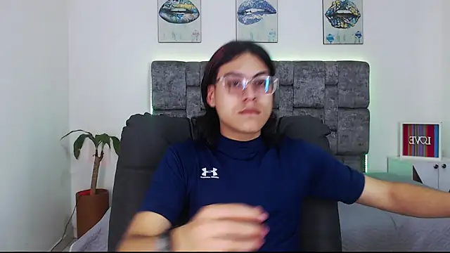 dirty model online show from January 15, 5:49 pm