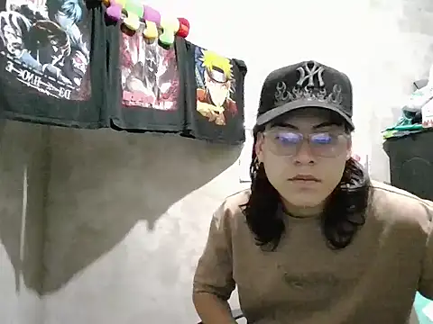 dirty model online show from June 20, 6:16 am