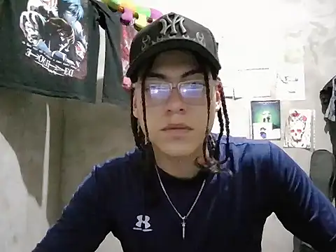 dirty model online show from June 29, 8:42 am