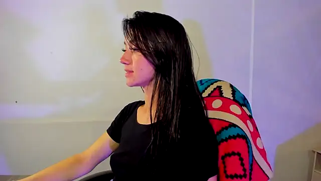 Amy Kobold3 online show from May 25, 10:38 pm