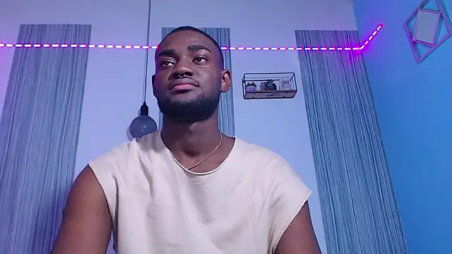 eebony stallion online show from October 18, 3:20 am