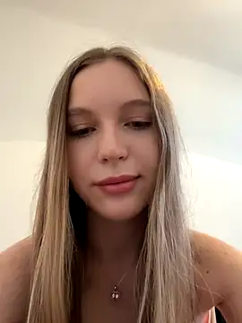 Snapshot of bbysonia chatting on September 29, 12:10 pm bbysonia online show from September 29, 12:10 pm