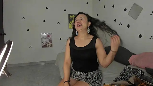 samaramour online show from September 26, 11:47 am