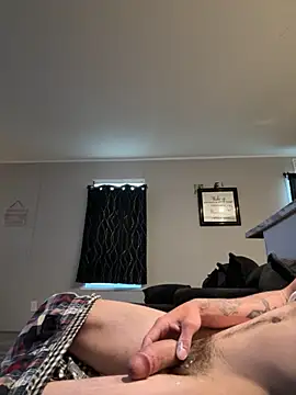 OscarBrow online show from February 2, 3:55 pm