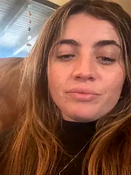 M1l3yD3w online show from November 15, 11:10 pm