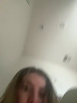 M1l3yD3w online show from February 14, 8:05 pm