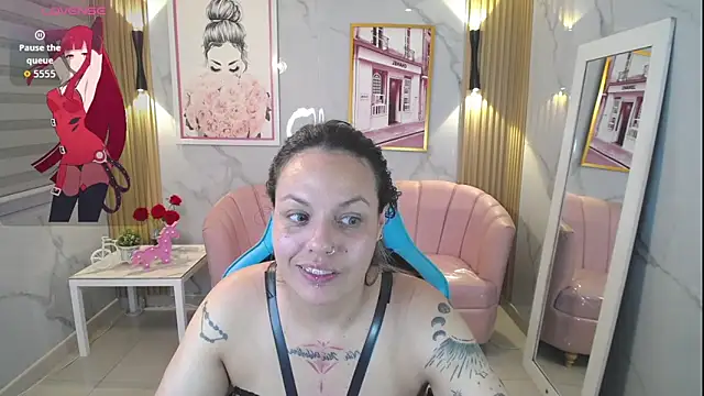 Jade Jones a online show from December 16, 4:17 am