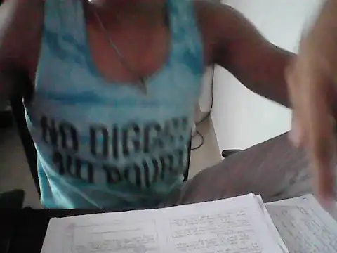 Snapshot of kjohn20 chatting on November 2, 6:05 am kjohn20 online show from November 2, 6:05 am