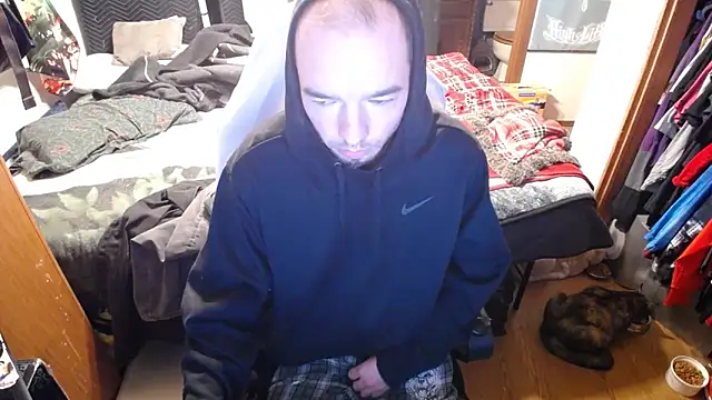 Snapshot of womenhateme69 chatting on October 13, 5:51 am womenhateme69 online show from October 13, 5:51 am